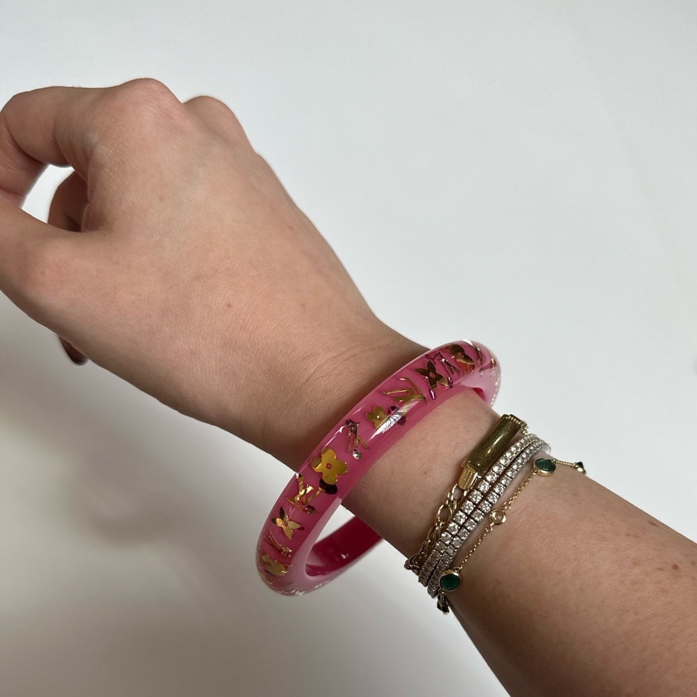 Louis Vuitton Pink Resin Gold Monogram Inclusion Bangle Bracelet - Picture 7 of 11